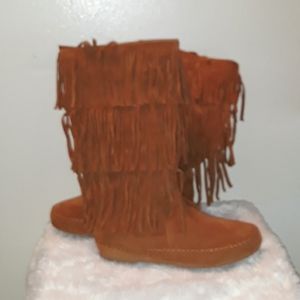 Girls Tan Fringed Moccasins